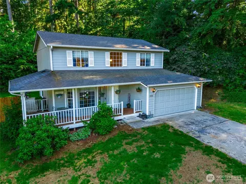 1223 Ridge St SE, Lacey, WA 98503