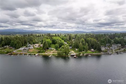 113 E Lake Stevens Rd, Lake Stevens, WA 98258
