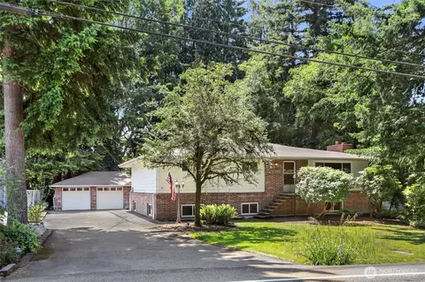 17555 SE 134th St, Renton, WA 98059