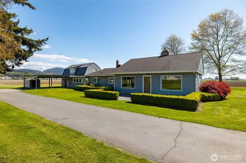 17141 Britt Rd, Mount Vernon, WA 98273