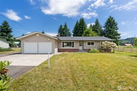 112 Elma Dr, Centralia, WA 98531