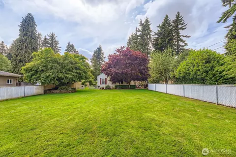8112 Florida Dr, Everett, WA 98203 photo 28
