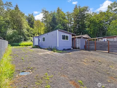 146 Camelot Dr, Castle Rock, WA 98611
