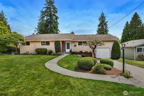 117 N 178th St, Shoreline, WA 98133