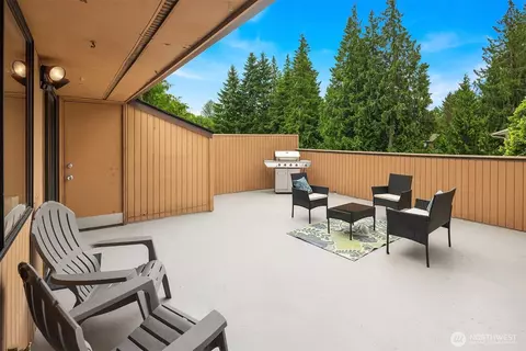 11201 3rd Ave SE #40-D, Everett, WA 98208