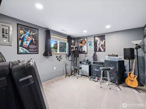 Other - 2613 172nd Pl SE, Bothell, WA 98012 photo 6 of 11