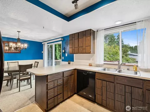 Kitchen - 2613 172nd Pl SE, Bothell, WA 98012 photo 3 of 4