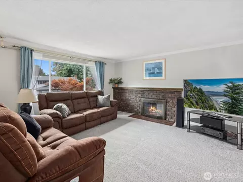 Living - 2613 172nd Pl SE, Bothell, WA 98012 photo 1 of 3