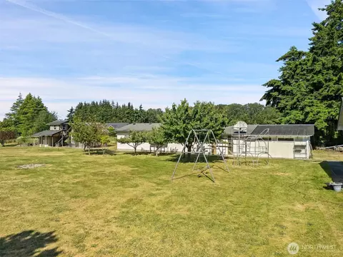 Exterior - 61 Cricket Ln, Sequim, WA 98382 photo 7 of 8