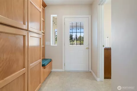 Entry Way - 61 Cricket Ln, Sequim, WA 98382 photo 1 of 1