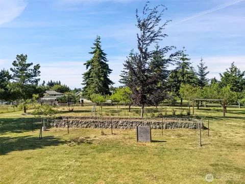 Exterior - 61 Cricket Ln, Sequim, WA 98382 photo 8 of 8