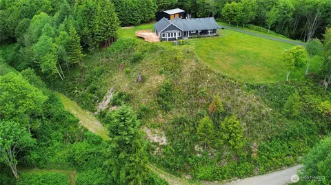 874 W State Route 4, Cathlamet, WA 98612