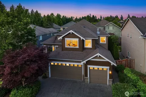 824 272nd Pl SE, Sammamish, WA 98075