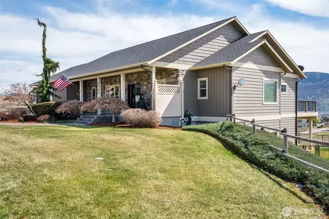 3950 10th St SE, East Wenatchee, WA 98802