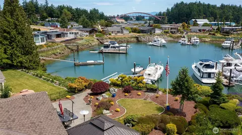 153 Swinomish Dr, La Conner, WA 98257