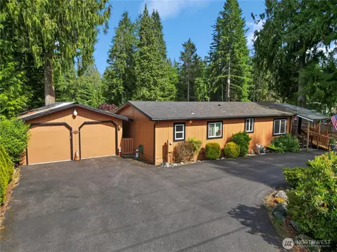 8031 Fir Tree Ln, Lake Stevens, WA 98258