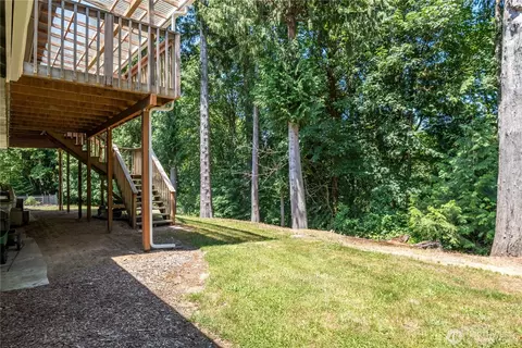 Exterior - 175 Beemon Dr, Longview, WA 98632 photo 5 of 9