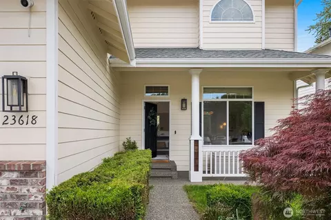 Exterior - 23618 Carter Rd, Bothell, WA 98021 photo 6 of 6