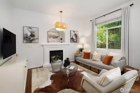 Living - 23618 Carter Rd, Bothell, WA 98021 photo 2 of 3