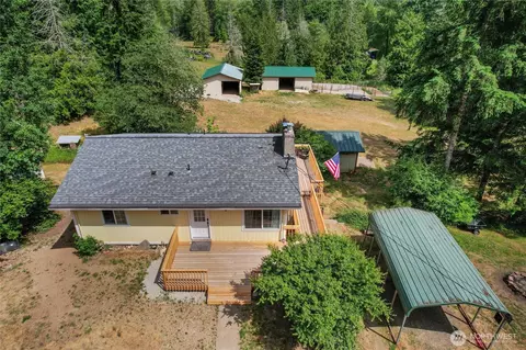 5240 Minard Rd W, Bremerton, WA 98312