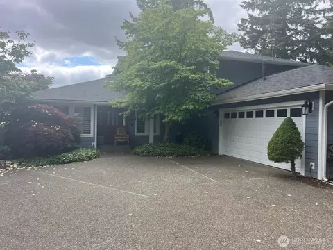 8277 Tracyton Blvd NW, Bremerton, WA 98311