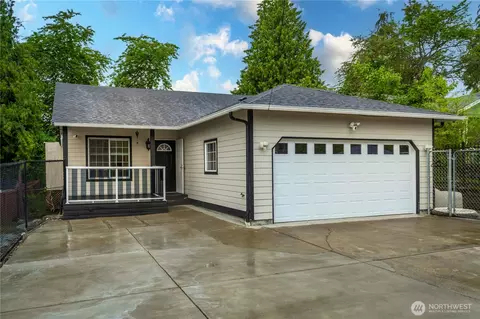 401 107th St S, Tacoma, WA 98444