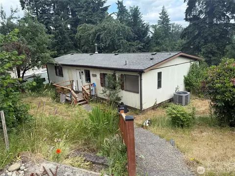 14307 215th Ave E, Bonney Lake, WA 98391