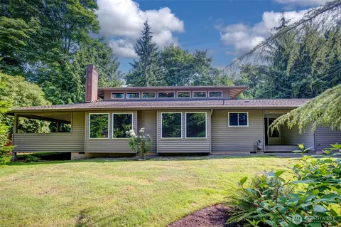 18720 SE 284th Pl, Kent, WA 98042