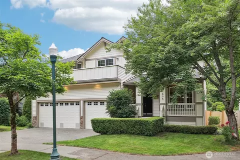 895 Snoqualm Pl, North Bend, WA 98045