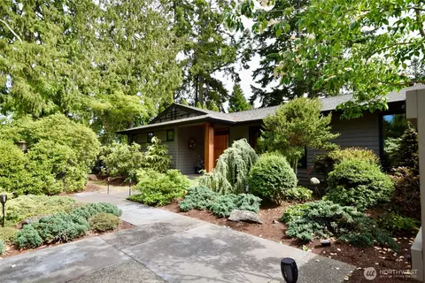 133 Fairway Pl, Sequim, WA 98382