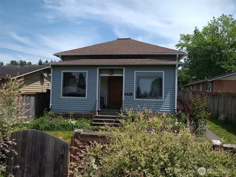 2428 Ontario St, Bellingham, WA 98229