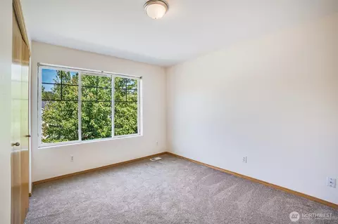 Bedroom - 807 Williams St NW, Orting, WA 98360 photo 4 of 5