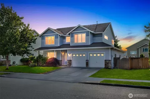 Exterior - 807 Williams St NW, Orting, WA 98360 photo 2 of 4