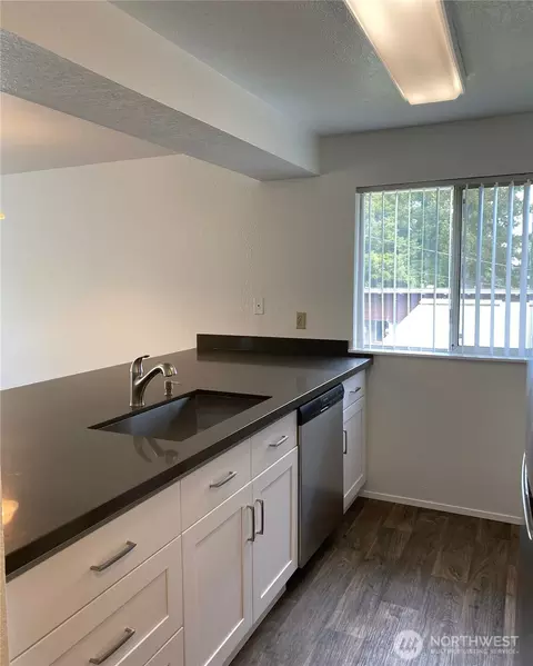 Kitchen - 6003 Broadway, Everett, WA 98203 photo 1 of 2