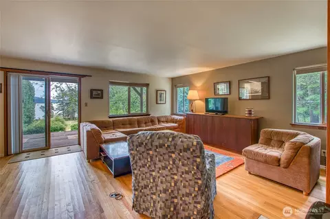 Living - 3388 Deer Harbor Rd, Orcas Island, WA 98243 photo 1 of 2