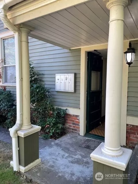 Other - 3722 Oakes Ave, Everett, WA 98201 photo 1 of 6