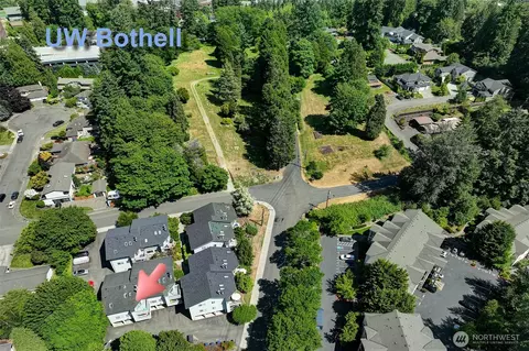 View/Area - 18007 108th Ave NE #C4, Bothell, WA 98011 photo 2 of 2