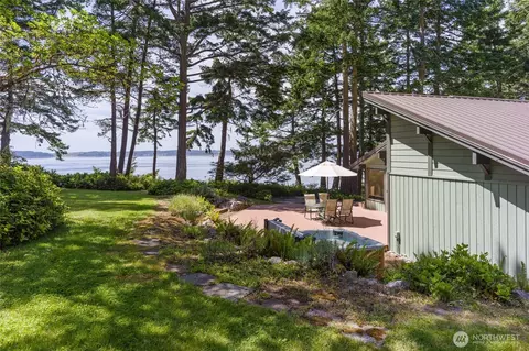 1585 Channel Rd, Lopez Island, WA 98261