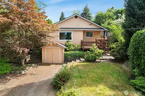 1821 15th St, Bremerton, WA 98337
