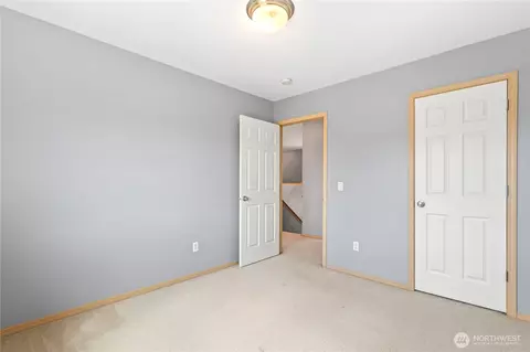 220 Michell Ln NE, Orting, WA 98360 photo 16