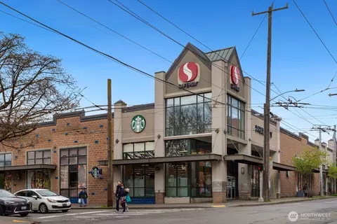 Exterior - 335 16th Ave E #B, Seattle, WA 98112 photo 3 of 3