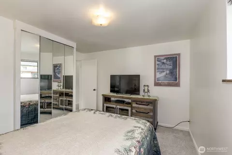 Bedroom - 7009 Rainier Dr, Everett, WA 98203 photo 5 of 5