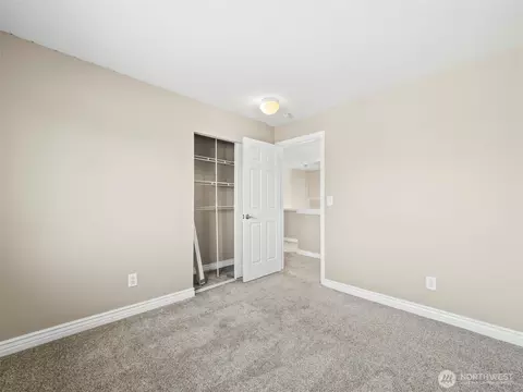 Bedroom - 535 Blanchat Ct, Enumclaw, WA 98022 photo 2 of 5