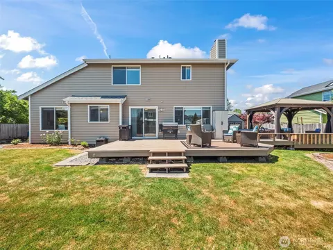 Exterior - 535 Blanchat Ct, Enumclaw, WA 98022 photo 4 of 8