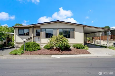 11436 SE 208th St #123, Kent, WA 98031