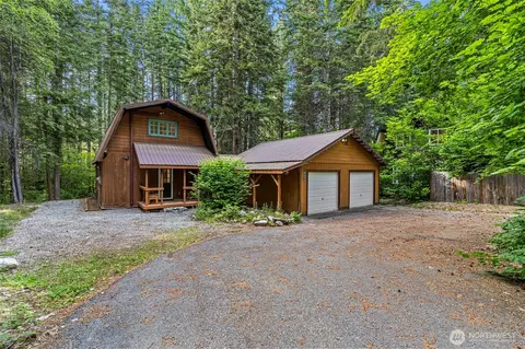 18690 Rieche Rd, Leavenworth, WA 98826
