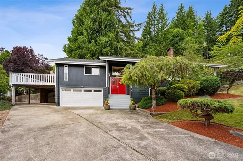 933 N Stephenson Dr, Montesano, WA 98563