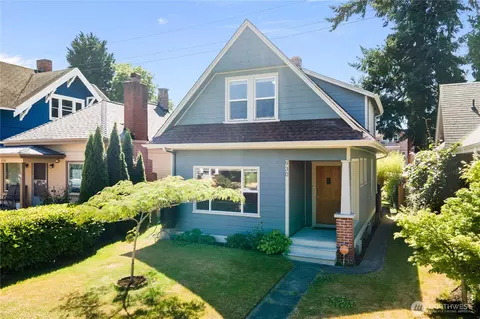 930 S Sheridan Ave, Tacoma, WA 98405