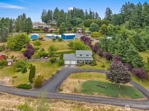 View/Area - 127 Springbrook Dr, Chehalis, WA 98532 photo 2 of 5