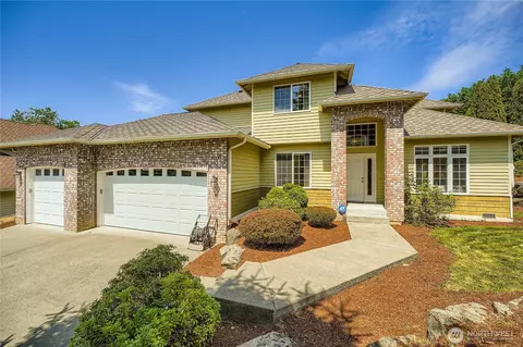 9620 S 194th St, Renton, WA 98055